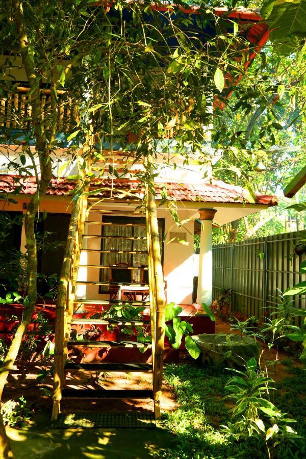 Marari John'S Beach Mararikulam Exterior photo