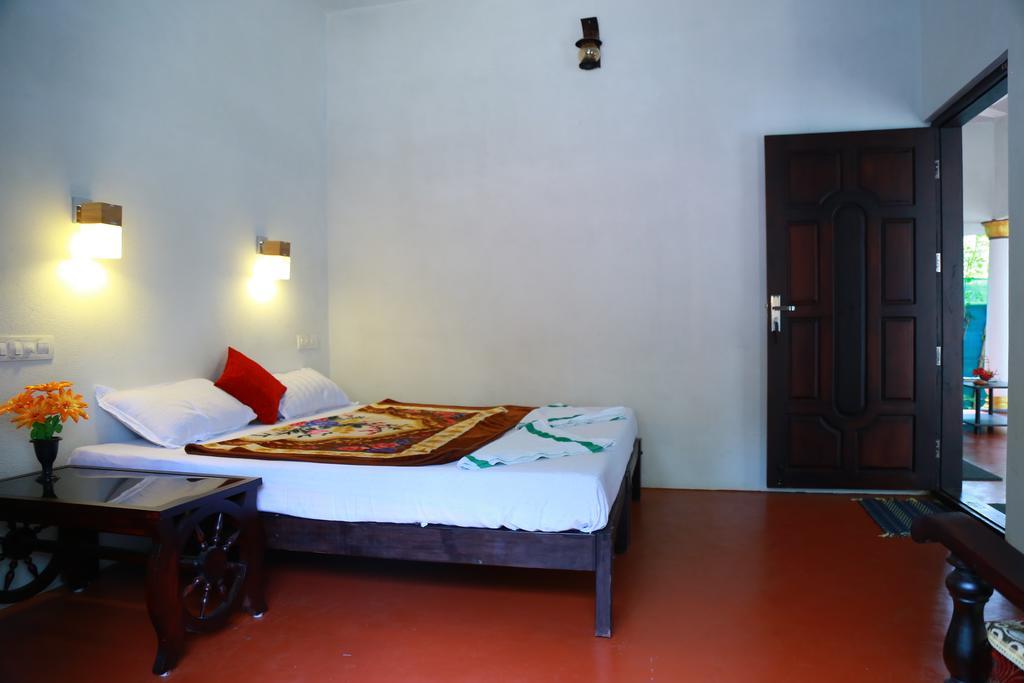 Marari John'S Beach Mararikulam Exterior photo