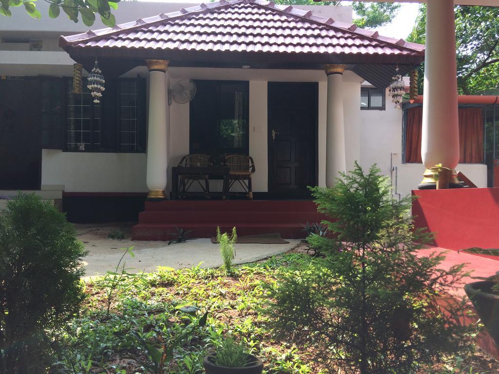 Marari John'S Beach Mararikulam Exterior photo
