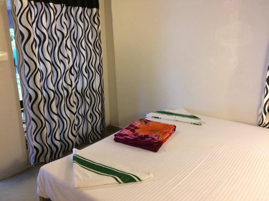 Marari John'S Beach Mararikulam Room photo