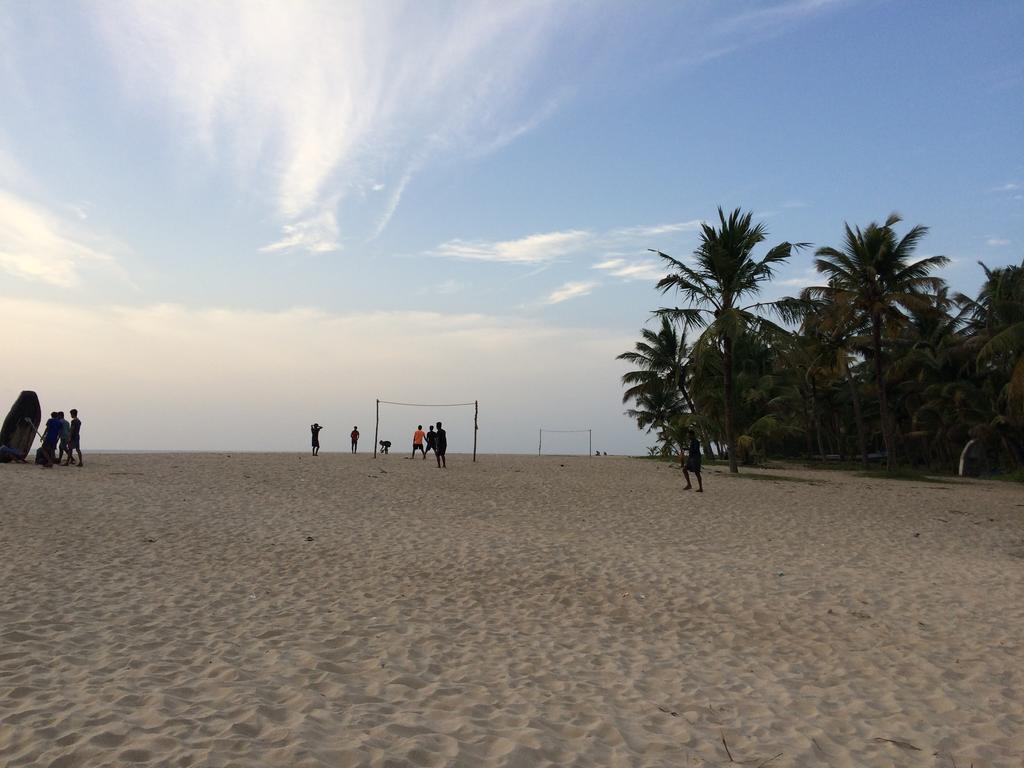 Marari John'S Beach Mararikulam Exterior photo