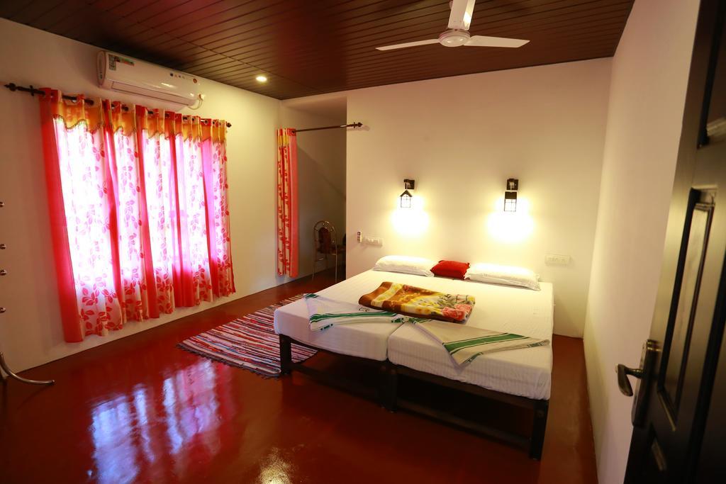 Marari John'S Beach Mararikulam Exterior photo